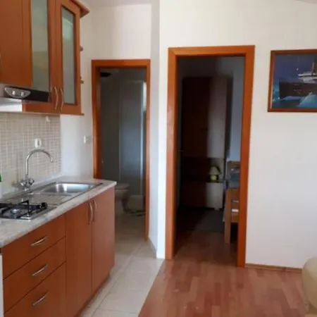 Apartman Kerep Apartamento Nin
